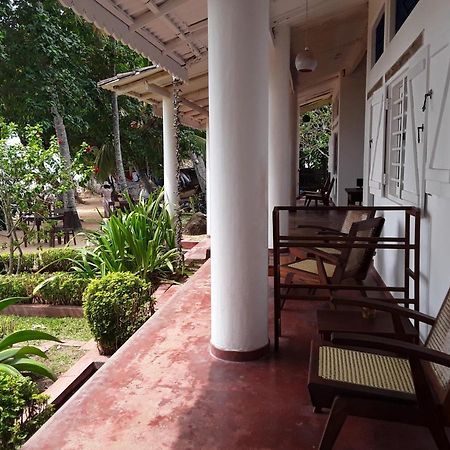 Palm Villa Mirissa Banduramulla Ngoại thất bức ảnh